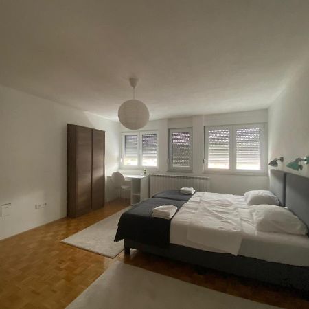 Hidden Gem Shared Apartment, Suite Sarajevo Bagian luar foto