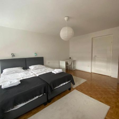 Hidden Gem Shared Apartment, Suite Sarajevo Bagian luar foto