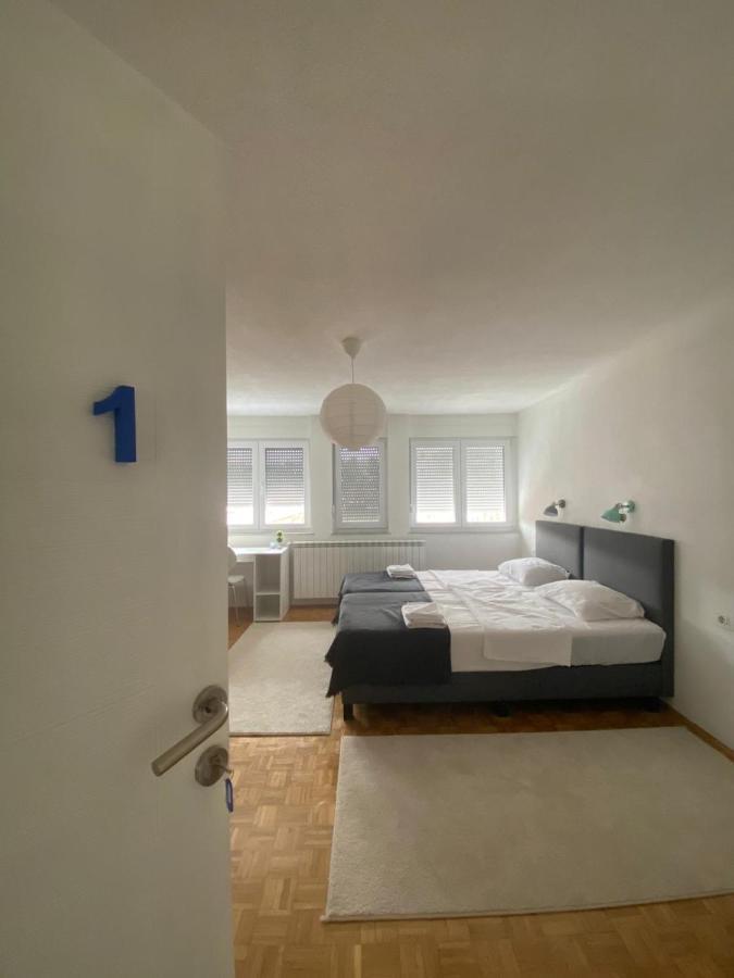 Hidden Gem Shared Apartment, Suite Sarajevo Bagian luar foto