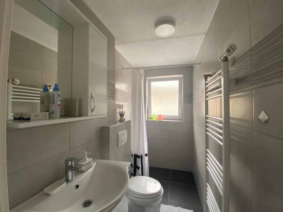 Hidden Gem Shared Apartment, Suite Sarajevo Bagian luar foto